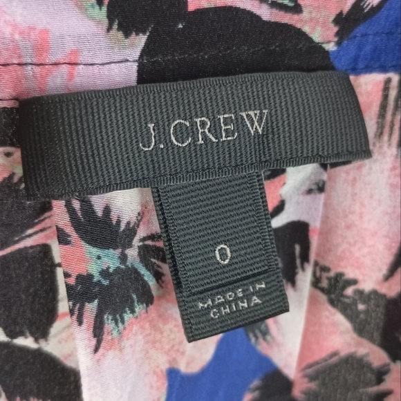 J. Crew 100% Silk Flutter Sleeve Hibiscus Top - Picture 5 of 6